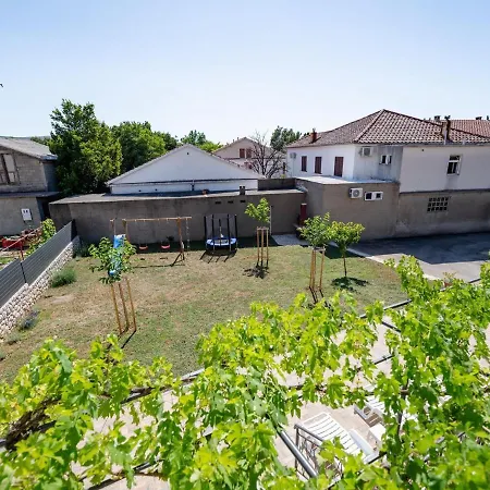 Apartamento In Near Paklenica Park