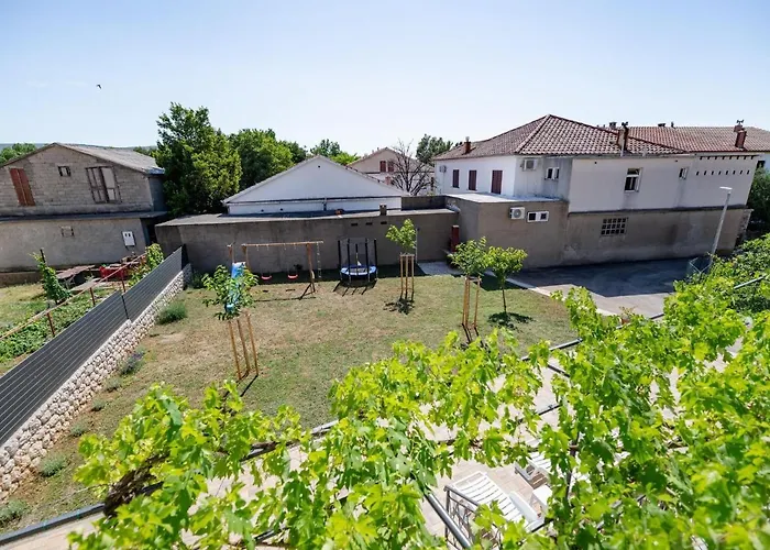 Apartamento In Near Paklenica Park