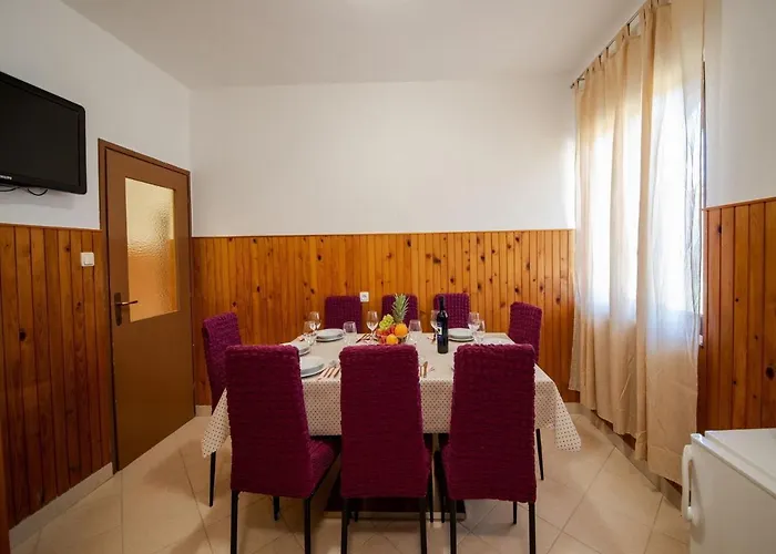 In Near Paklenica Park Apartment